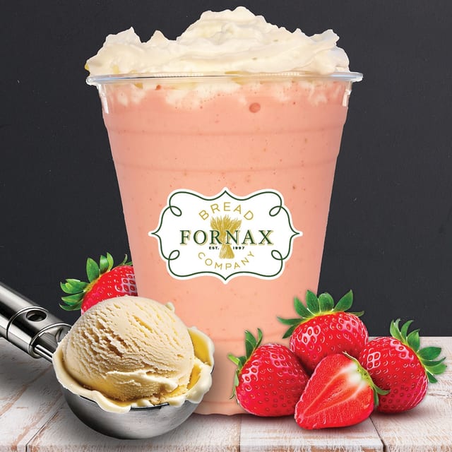 Strawberry Milkshake (16 oz).