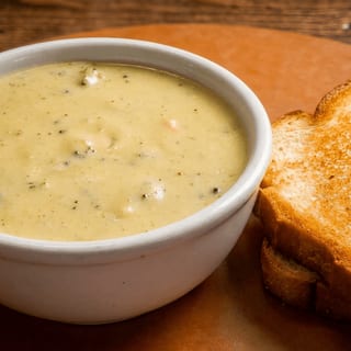 Broccoli & Cheddar Soup
